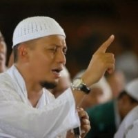 11 Tips <b>Hidup Bahagia</b> Menurut Ustadz Arifin Ilham - 11-tips-hidup-bahagia-menurut-ustadz-arifin-ilham