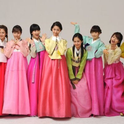 14 potret perkembangan hanbok dari dulu hingga kini pakaian tradisional korea yang unik nan cantik 14 potret perkembangan hanbok dari dulu hingga kini pakaian tradisional korea yang unik nan cantik