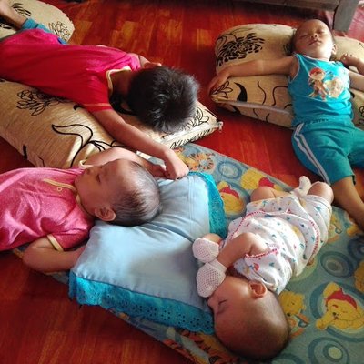 indahnya dunia bersama mereka indahnya dunia bersama mereka