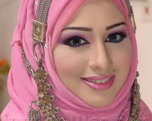 Masyahallah Inilah 8 Wanita Cantik Islam Yang Paling Kaya