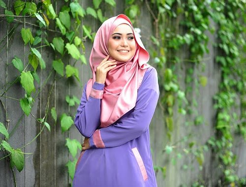 miss jubah dan blouse muslimah fesyen terkini miss jubah dan blouse muslimah fesyen terkini